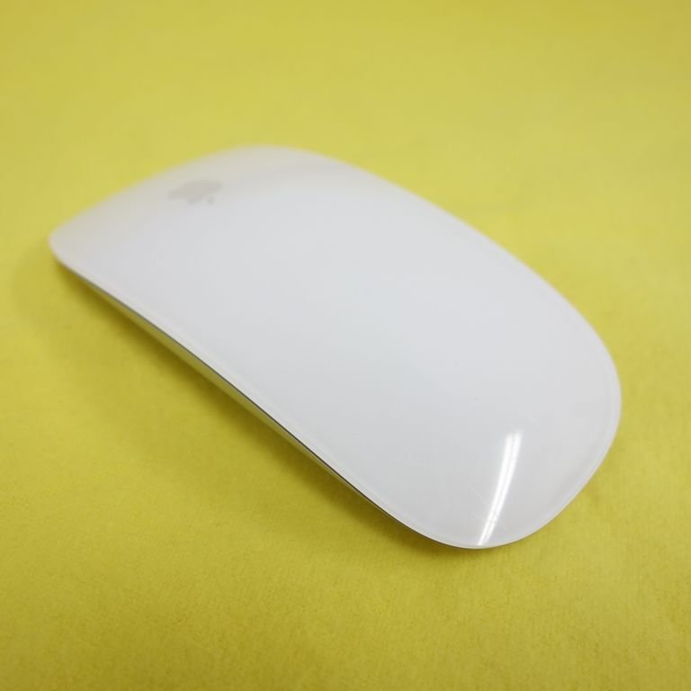 Apple Magic Mouse 2 マジックマウス MLA02J/A A1657 Apple純正 3日間返品可 充電タイプ インボイス対応可 送料無料 【k1218-10-1222】兼P_画像3