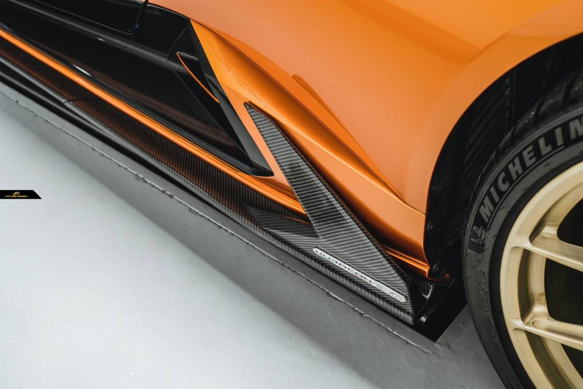 【FUTURE DESIGN】Lamborghini ランボルギーニ Huracan ウラカン EVO サイドスカート 本物DryCarbon ドライカーボン カスタム エアロ_画像1