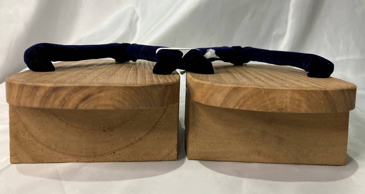 * Showa Retro men's geta unused goods * wooden two sheets tooth another . geta 22.5cm ( for man * black * suede ) men's geta / two sheets tooth geta / kimono small articles / wooden geta /Lz160