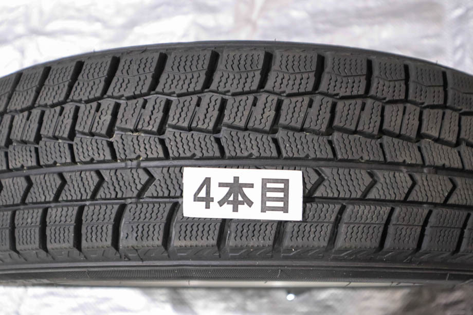 ☆KSP130 ヴィッツ 取外し バリ溝！165/70R14 社外ホイールスタッドレス4本セット 14インチ ダンロップ 14×5.5J+38 PCD100☆送料無料☆_画像10