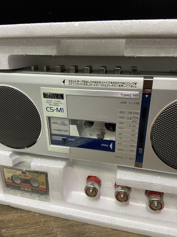 S-142◆1円～◆AIWA Micro Boy FM/AM マイクロステレオラジオ カセットレコーダー CS-M1 当時物_画像2