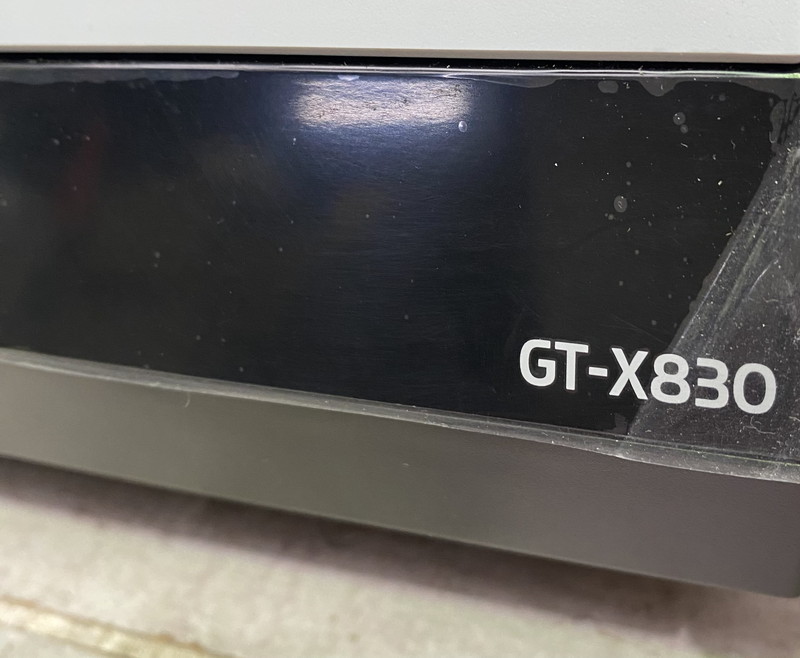 S-214◆1円～◆EPSON フラットベッドスキャナー GT-X830 エプソン フィルムホルダー付属 A4高画質 通電〇_画像3