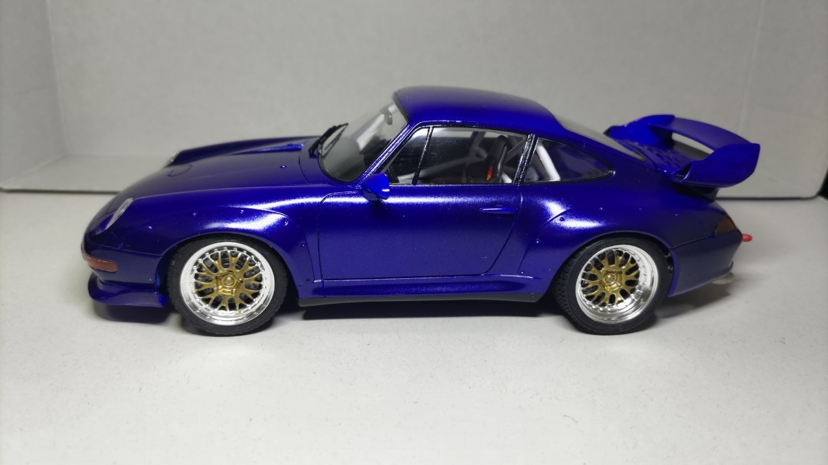 タミヤ 1/24 ポルシェ911 GT2 ロードバージョン 【素人作製 】【完成品】_画像2