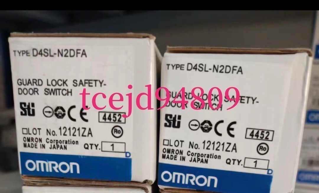 新品　OMRON/オムロン 　D4SL-N2DFA　小形電磁ロック　 保証付き