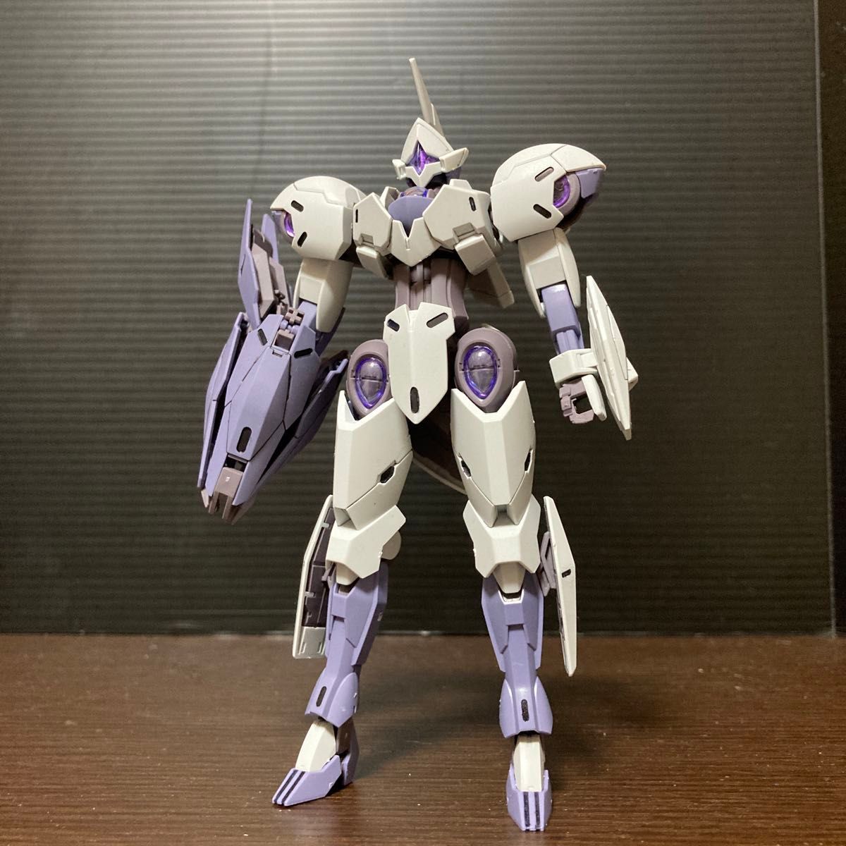 ciガンプラ完成品ジャンク 機動戦士ガンダム 水星の魔女HG 1/144 ・ミカエリス・べギルベウ・ベギルペンデ3体セット