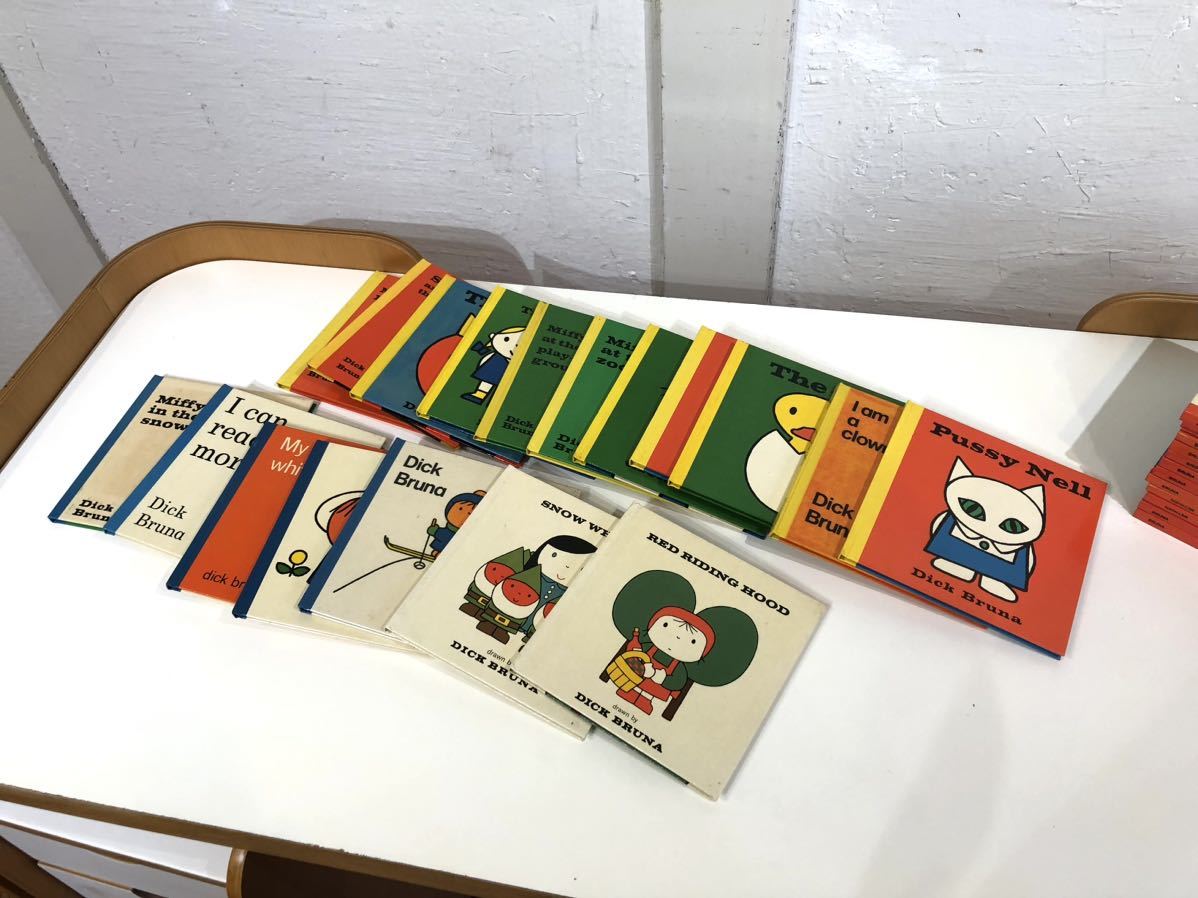 ミッフィ 洋書 30冊セット 絵本 ディスプレイ 店舗什器 Miffy Dick Bruna