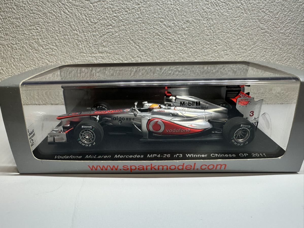 Spark 1/43 マクラーレンメルセデスMP4/26 中国GP Winner L.ハミルトン Hamilton McLaren Mercedes Chinese GP 2011の画像1