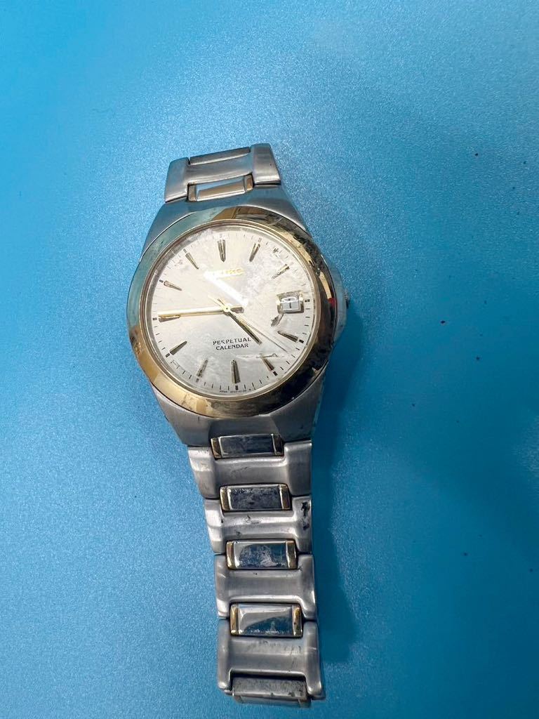 SEIKO クオーツ アナログ メンズ腕時計 PERPETUAL CALENDAR8F32-0130 GSS122607_画像2