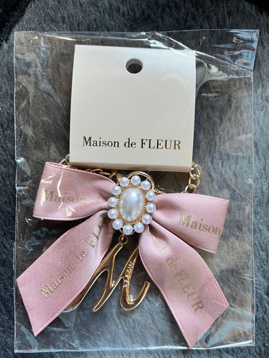 Maison de FLEUR リボンチャーム メゾンドフルールバッグチャームM