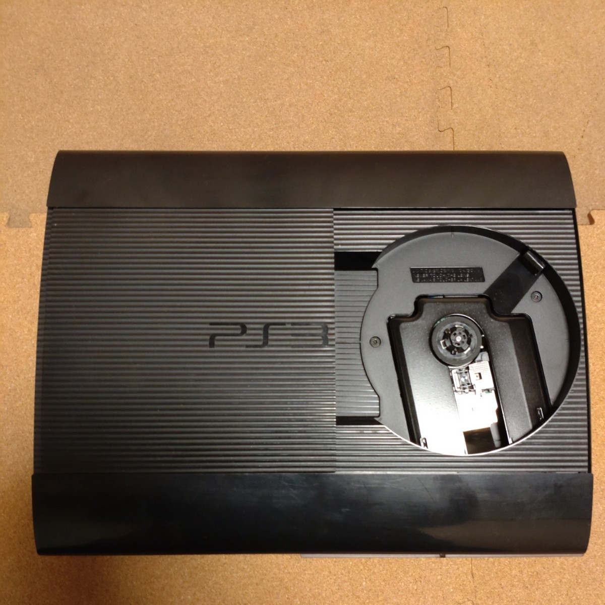 SONY ソニー PlayStation3 CECH-4300C PS3ソフト4点 コントローラー 