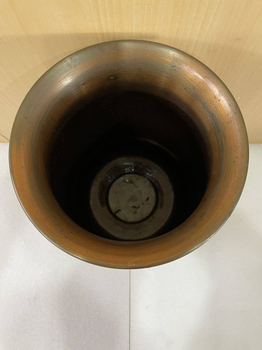 RM6513 銅製　花瓶　花器　傘立て　置物　SS 壺 重さ 1592 1219_画像5
