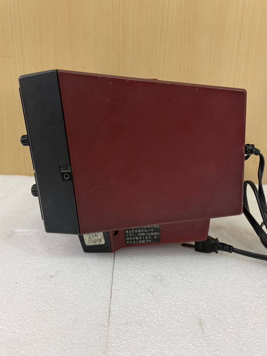 RM6605 VICTOR ビクター　ポータブルテレビ　５T-２６ 電池駆動 未確認 通電確認済 昭和レトロ 1225_画像6