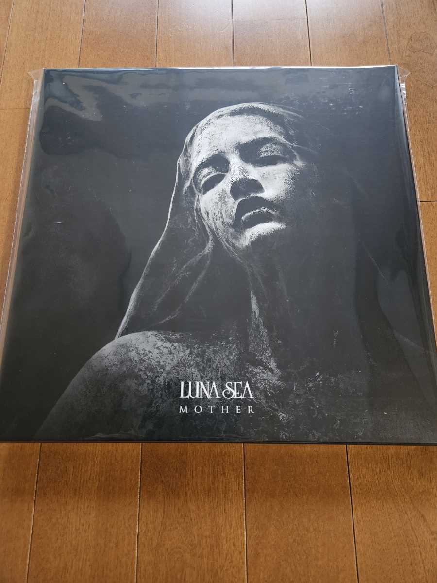 新品未開封 SLAVE限定版 MOTHER STYLE LUNA SEA PREMIUMBOX 2CD+Blu-ray+スタッフパス+TシャツMサイズ_画像1