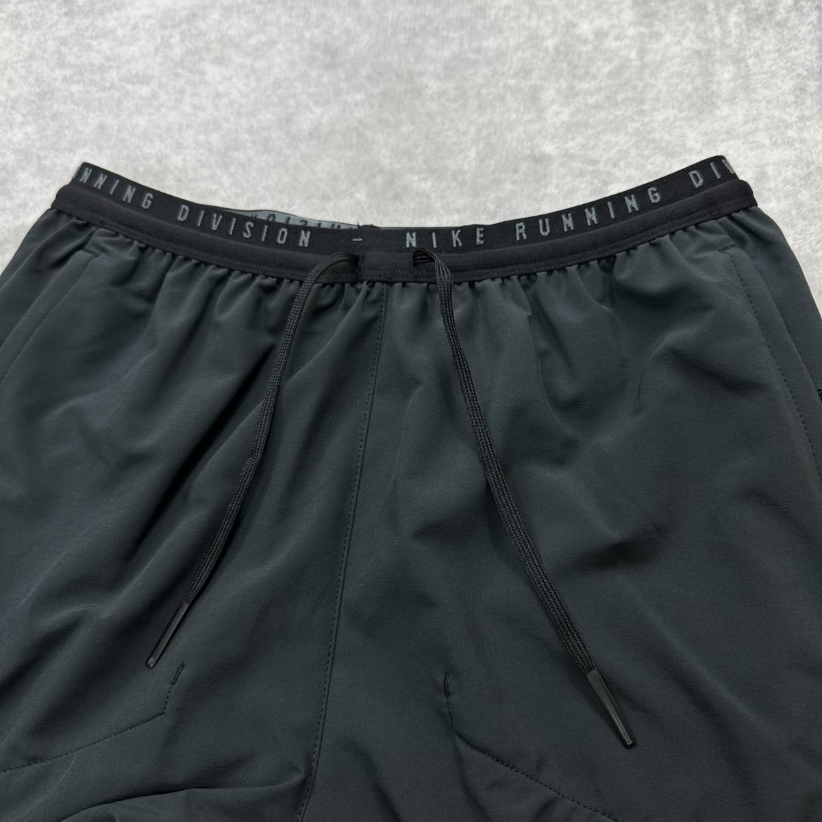 新品未使用 NIKE Mサイズ ナイキ ランディビジョン ランニング 新品未使用 NIKE Mサイズ ナイキ ランディビジョン ランニング