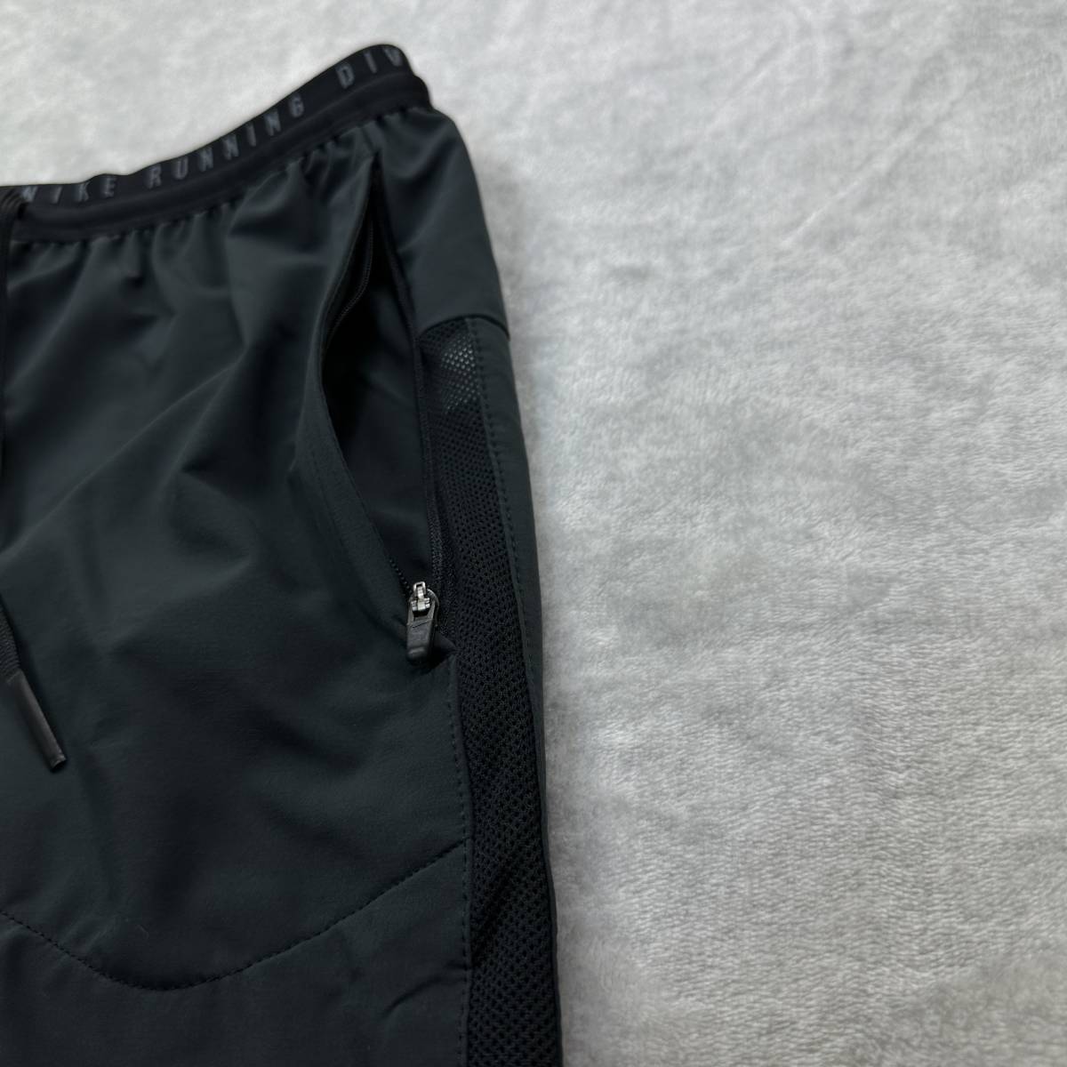 新品未使用 NIKE Mサイズ ナイキ ランディビジョン ランニング 新品未使用 NIKE Mサイズ ナイキ ランディビジョン ランニング