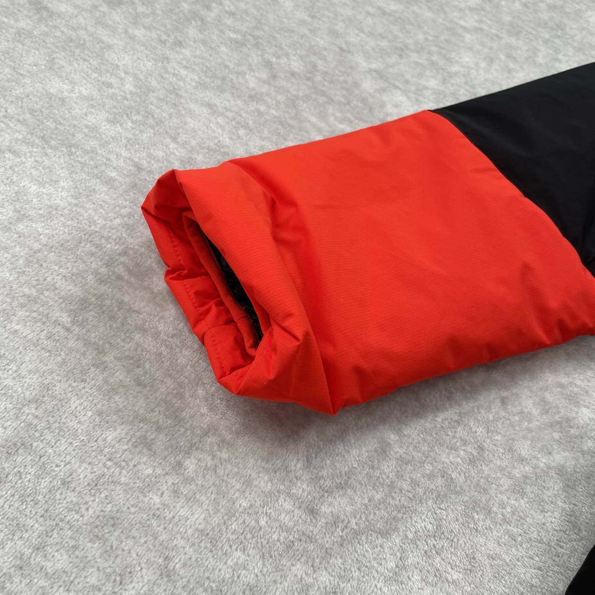 定価70 400円 Mサイズ相当 新品未使用 THE NORTH FACE ノース 定価70 400円 Mサイズ相当 新品未使用 THE NORTH FACE ノース