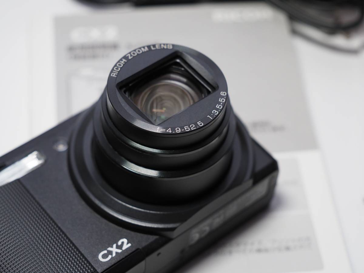 ■RICOH リコー コンパクトデジカメ CX2 ブラック 美品 送料無料_焦点距離 28-300mm(35mm換算 )