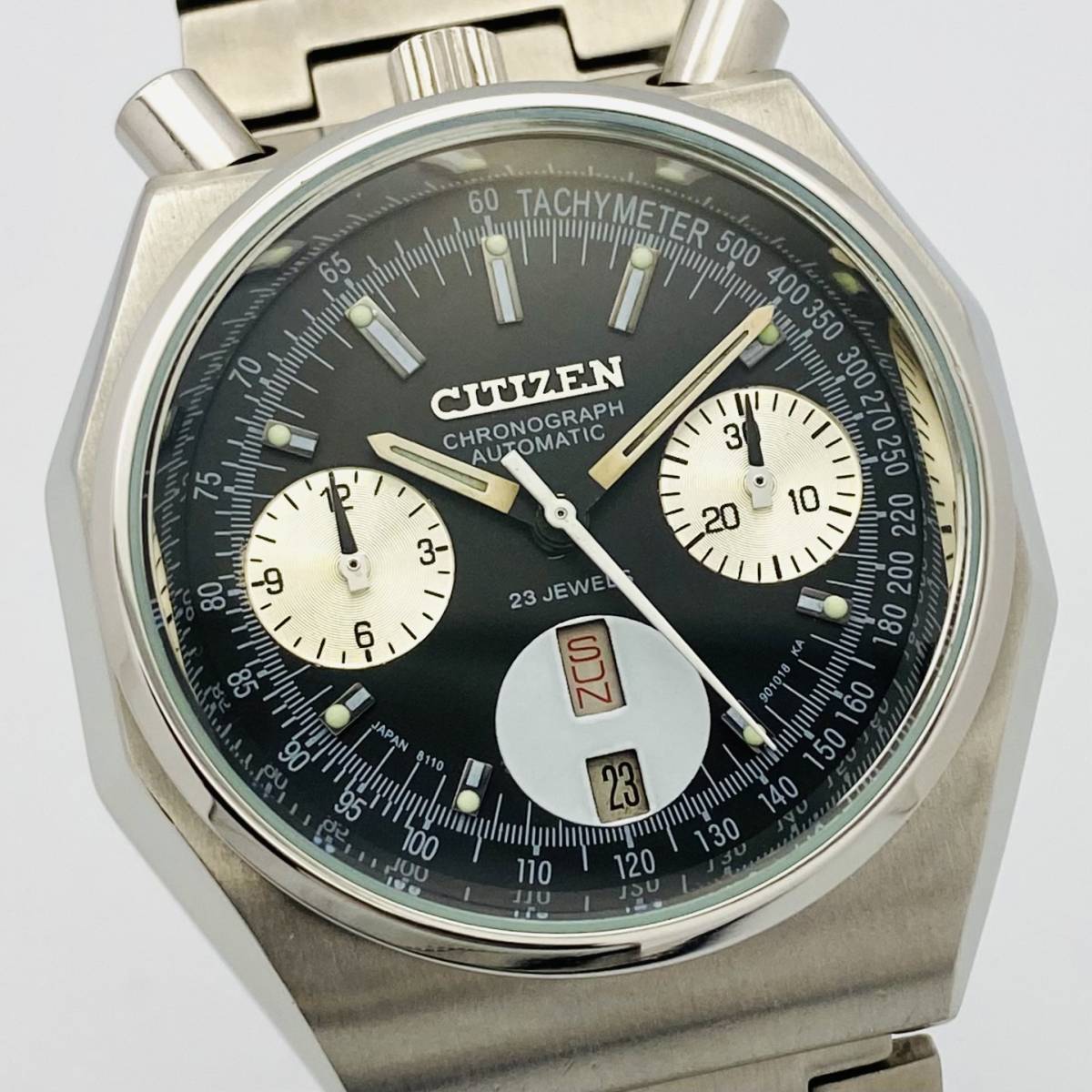 極希少◆CITIZEN シチズン チャレンジタイマー 8110 ツノクロノ 自動巻 クロノグラフ/ブルヘッド/オクタゴン/ヴィンテージ/メンズ腕時計/黒_画像2