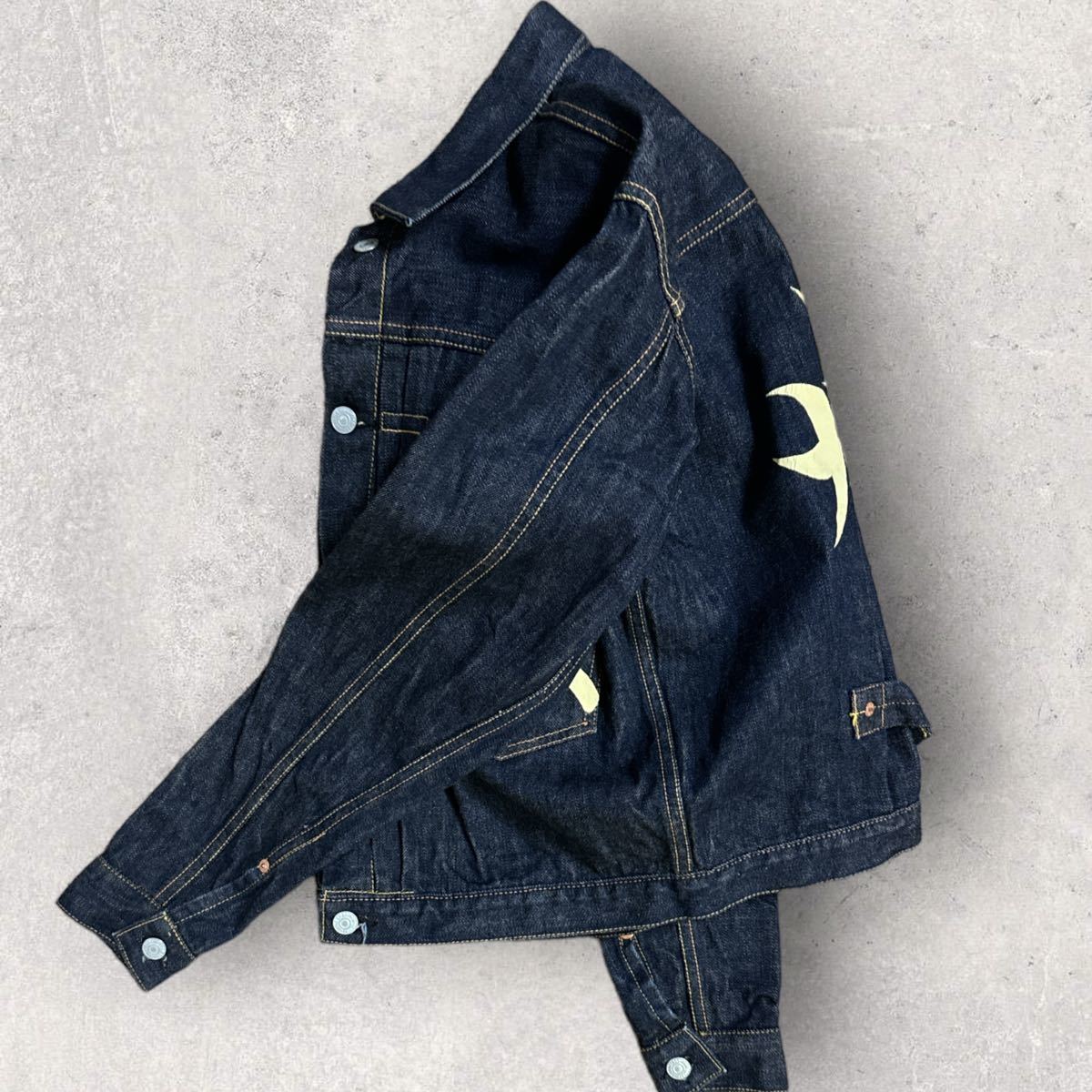 美品 EVISU エヴィス 1st 濃紺 デニムジャケット バックペイント 美品 EVISU エヴィス 1st 濃紺 デニムジャケット バックペイント