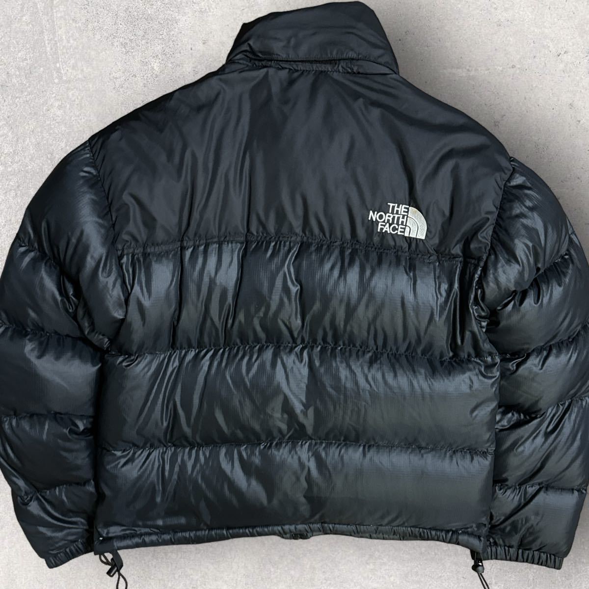 THE NORTH FACE ノースフェイス 90s ロゴ刺繍 ヌプシ ダウン THE NORTH FACE ノースフェイス 90s ロゴ刺繍 ヌプシ ダウン