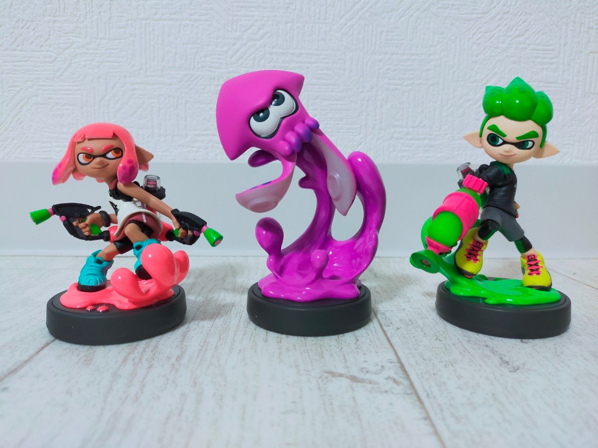 スプラトゥーン　アミーボ　amiibo　限定カラー　任天堂