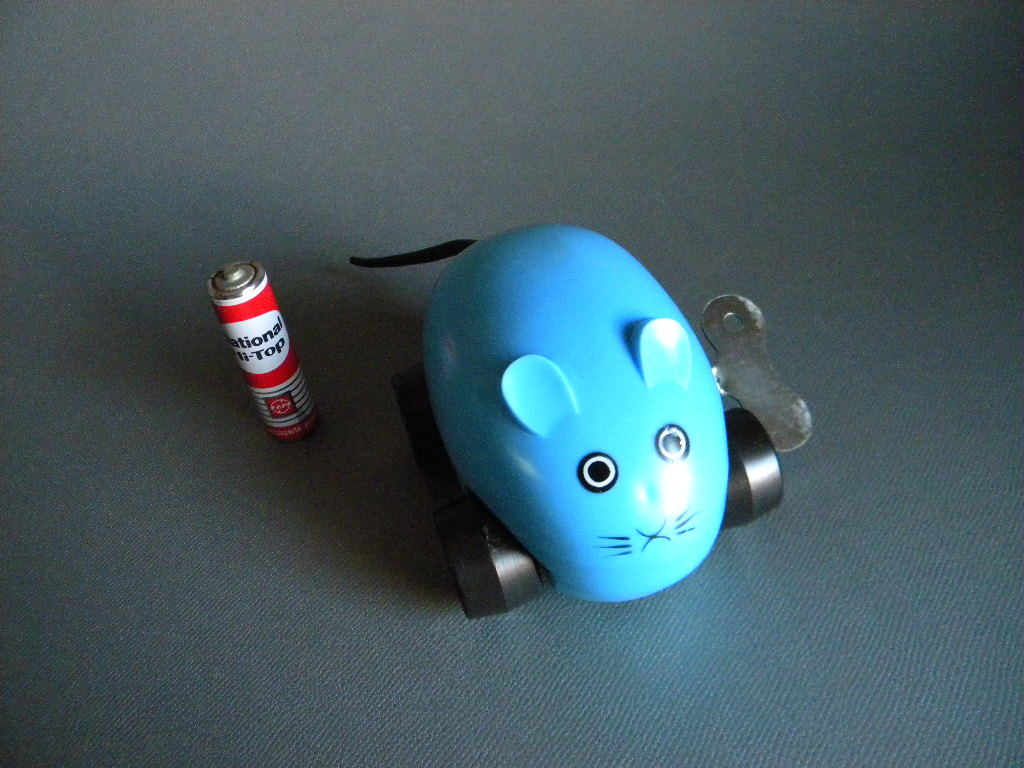 当時物 ★★funny MOUSE CAR 鼠 ゼンマイ走行 転回 ネズミちゃん自動車 !! ペット 作動確認 動物「定形外/LP可」★★未使用 デッドストック_画像8