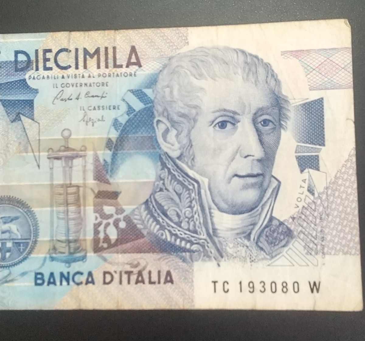 4804 イタリア 10000リラ旧紙幣_画像3