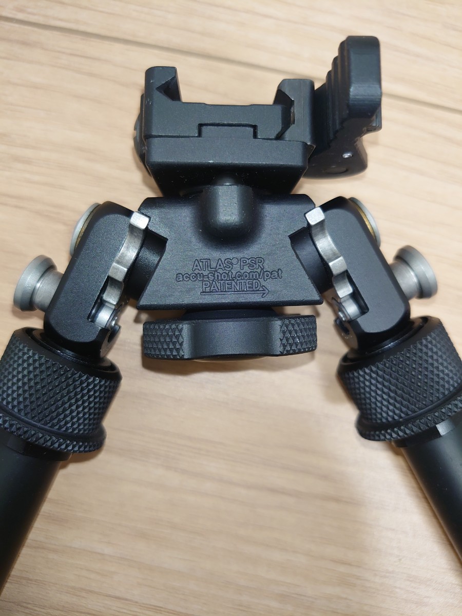 実物 美品 ATLAS BIPOD PSR 専用ケース付き ADM american defense スルーレバー _画像6