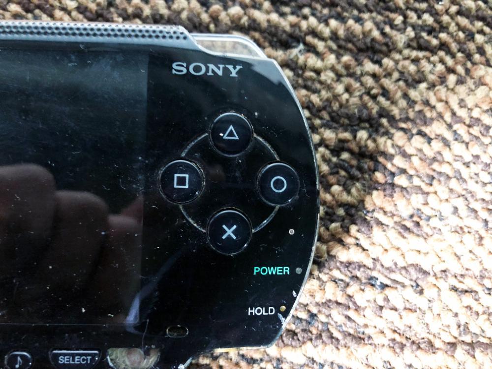 ★ 中古★SONY ソニー PSP PlayStation Portable プレイステーション ポータブル 本体 ブラック【PSP-1000】CO67_画像4