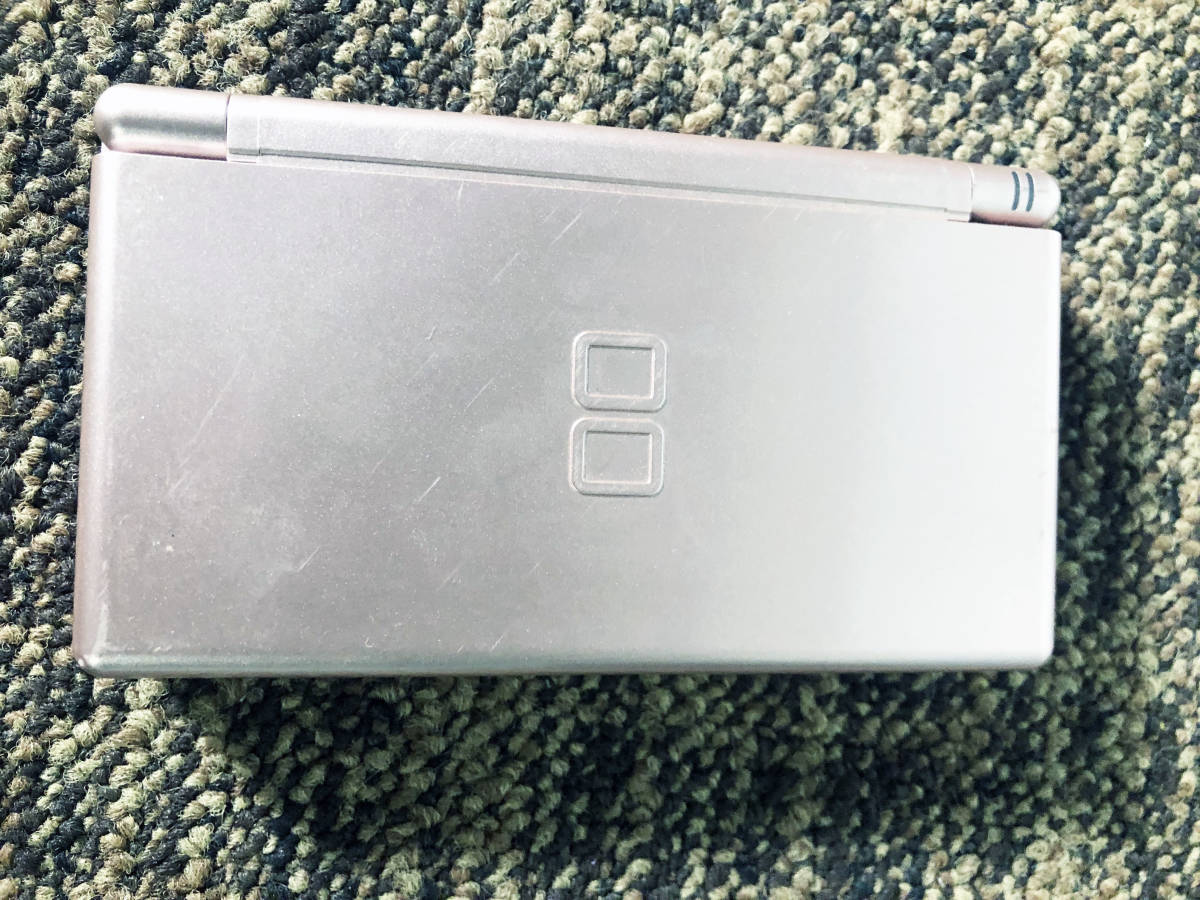 ◎★ 中古★ 任天堂 ニンテンドー DS Lite 本体 メタリックロゼ【USG-001】CMJR_画像3