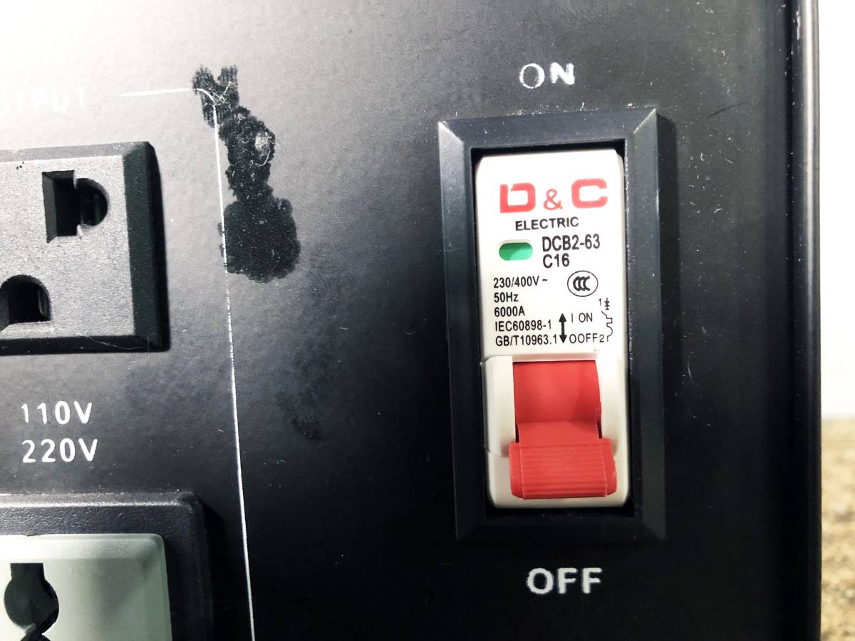 ◎★ 中古★D＆C　POWER CONVERSION TRANSFORMER　変圧器　トランスフォーマー　【DT-3000VA】CPGK_画像4