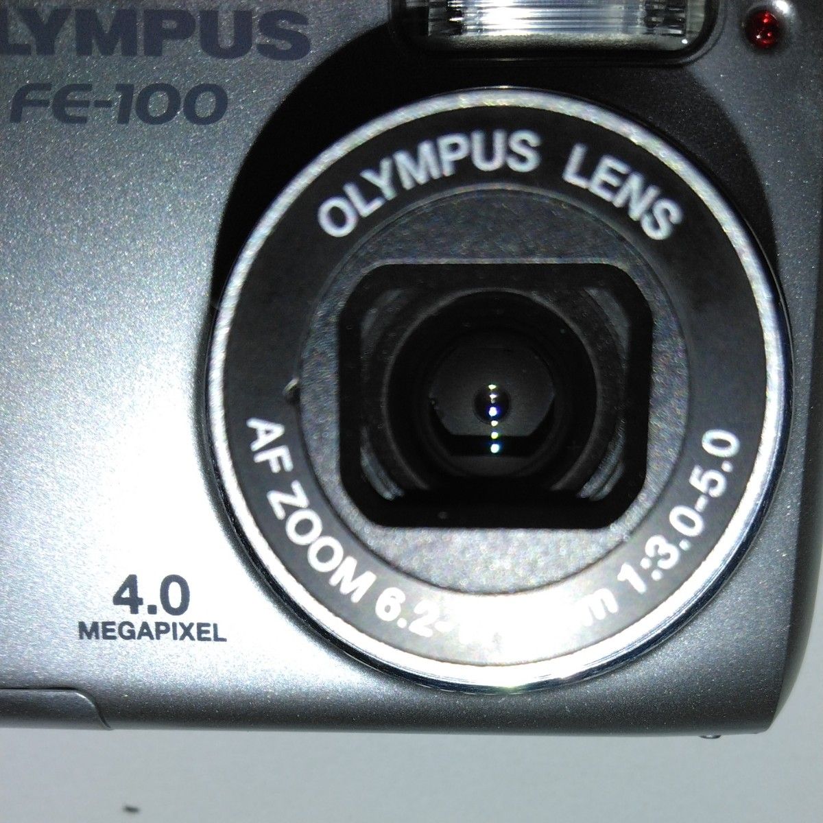オリンパスFE-100 コンパクトデジカメ