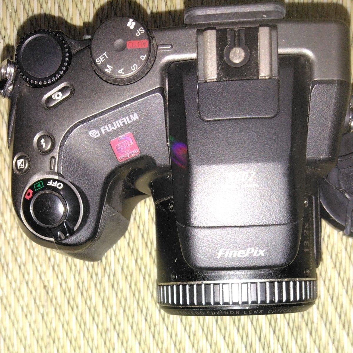 FinePix  S602  デジタルカメラ 