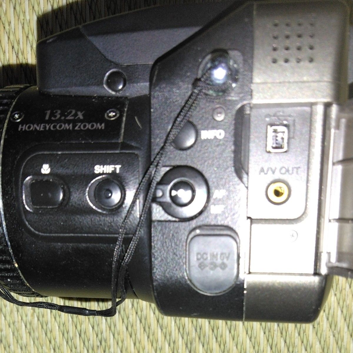 FinePix  S602  デジタルカメラ