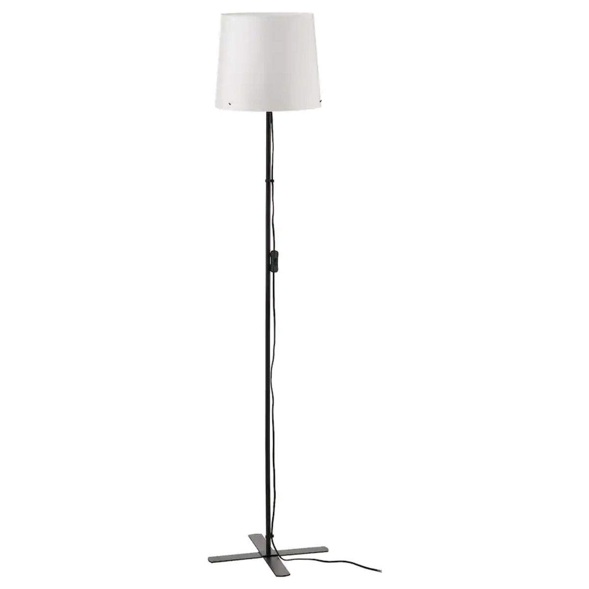 【新品】IKEA イケア バルラスト フロアランプ フロアスタンド インテリアライト ホワイト 150 cm 2個セット！  