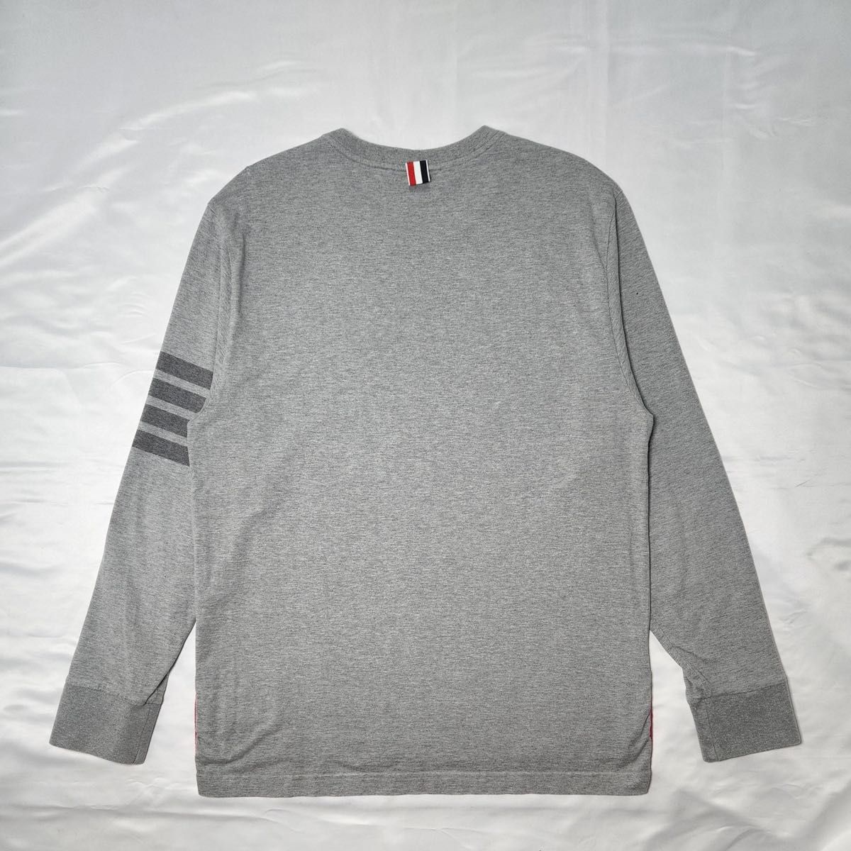 Thom Browne トムブラウン 長袖カットソー/ロングTシャツ/ロンT Thom Browne トムブラウン 長袖カットソー/ロングTシャツ/ロンT