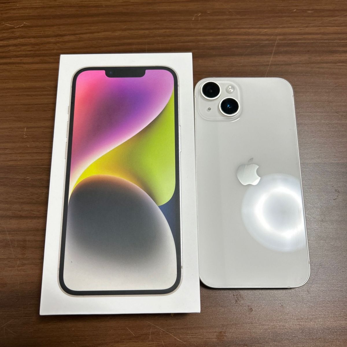 最安値 美品 iPhone14 スターライト 128GB|Yahoo!フリマ(旧 最安値 美品 iPhone14 スターライト 128GB|Yahoo!フリマ(旧