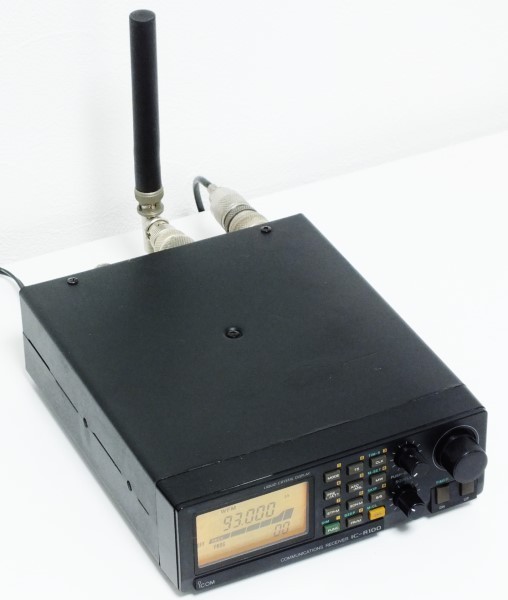 ICOM　IC-R100　広帯域受信機　0.5MHz～1800MHz_画像2