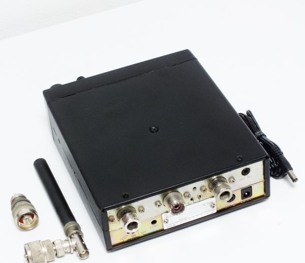 Yahoo!オークション - ICOM IC-R100 広帯域受信機 0.5MHz~1800MHz Yahoo!オークション - ICOM IC-R100 広帯域受信機 0.5MHz~1800MHz