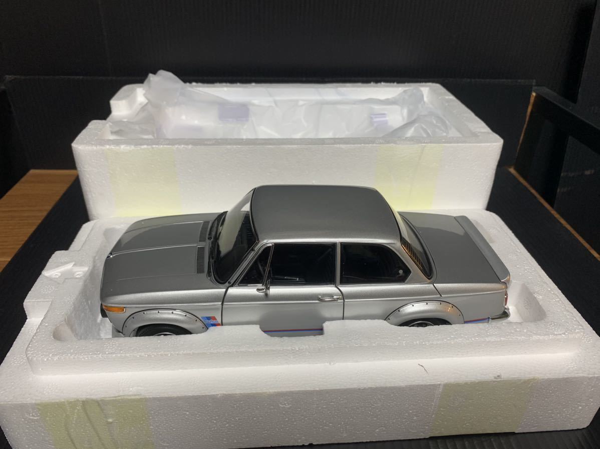 京商　1/18 BMW 2002 turbo silver 新品未展示_画像1