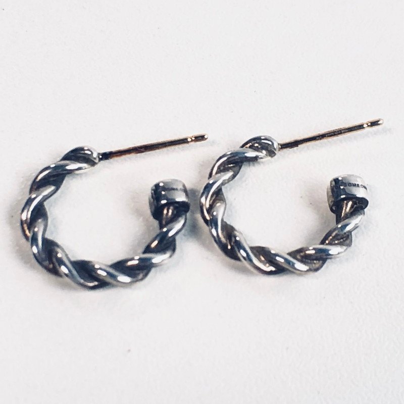 激安通販新作 ICH【中古品】 FORSOMEONE フォーサムワン TWIST EARRINGS シルバー