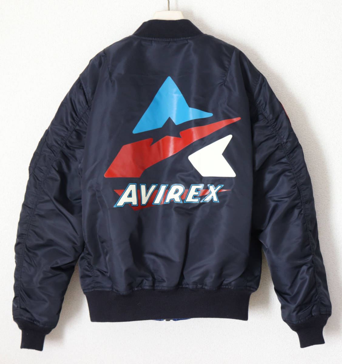 コラボ 新品タグ付き【ロックマン×AVIREX アヴィレックス コラボ 新品タグ付き【ロックマン×AVIREX アヴィレックス