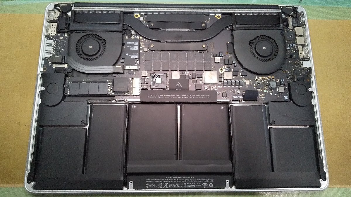 ◎1円スタート ジャンク 起動せず◎Apple MacBook Pro (Retina, 15-inch, Mid 2014) A1398 EMC:2876 現状品 /1219e12_画像8
