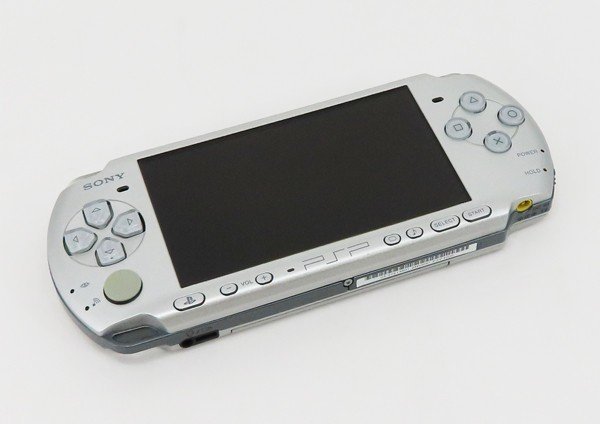 ○【SONY ソニー】PSP-3000 ミスティック・シルバー_画像1