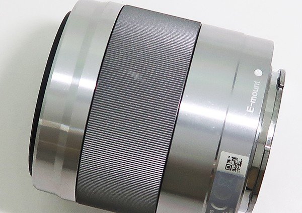 ◇【SONY ソニー】E 50mm F1.8 OSS SEL50F18 一眼カメラ用レンズ シルバー_画像7