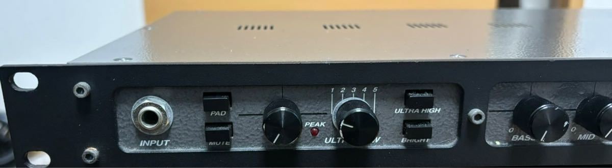 Ampeg SVP-CL 真空管ベースプリアンプ_画像3