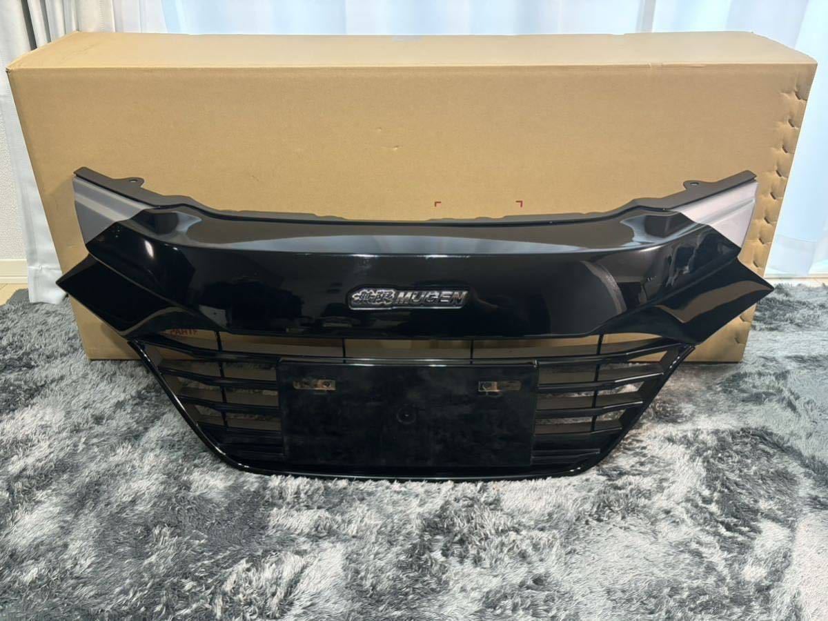 新車外し ホンダ ヴェゼル(RU用) 純正フロントグリル一式 3P Yahoo!オークション - 【廃盤】無限 ホンダ ヴェゼル フロント