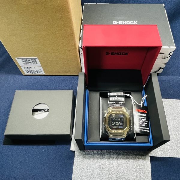【未使用】カシオ正規品★GMW-B5000TR-9JR Bluetooth 搭載 電波ソーラー チタン マルチカラー スペシャルモデル 付属品完備