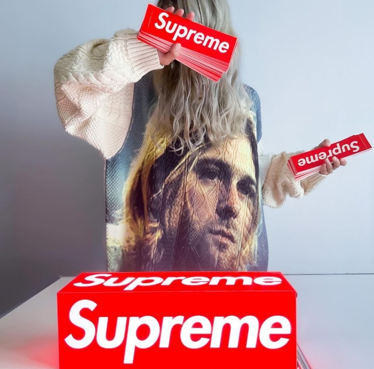 キムタク着 Supreme Kurt Cobain Sweater Mサイズ Medium カート キムタク着 Supreme Kurt Cobain Sweater Mサイズ Medium カート