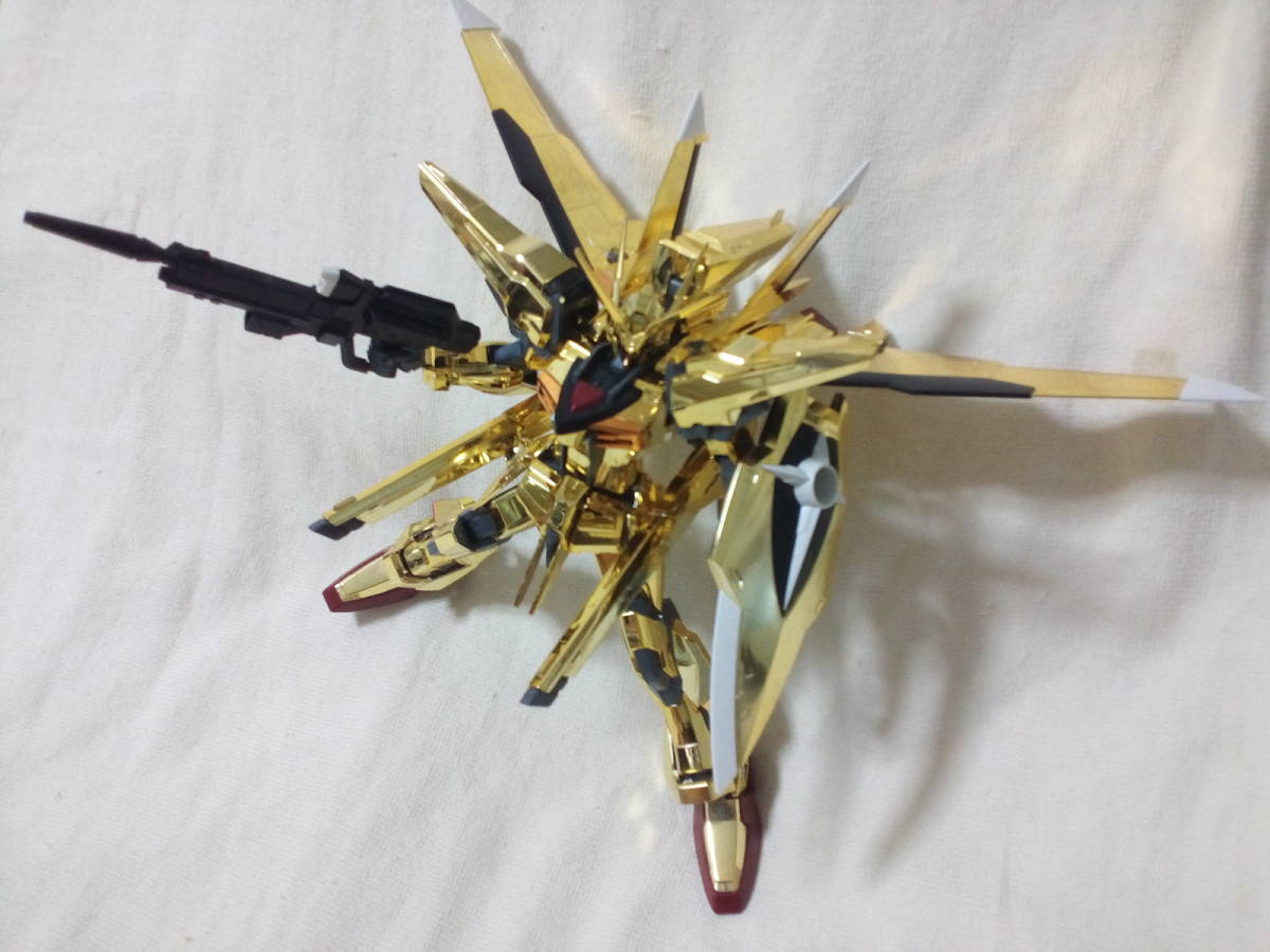 多数出品同梱OK ガンプラ組立済 1/100 ガンダムSEED アカツキ 多数出品同梱OK ガンプラ組立済 1/100 ガンダムSEED アカツキ